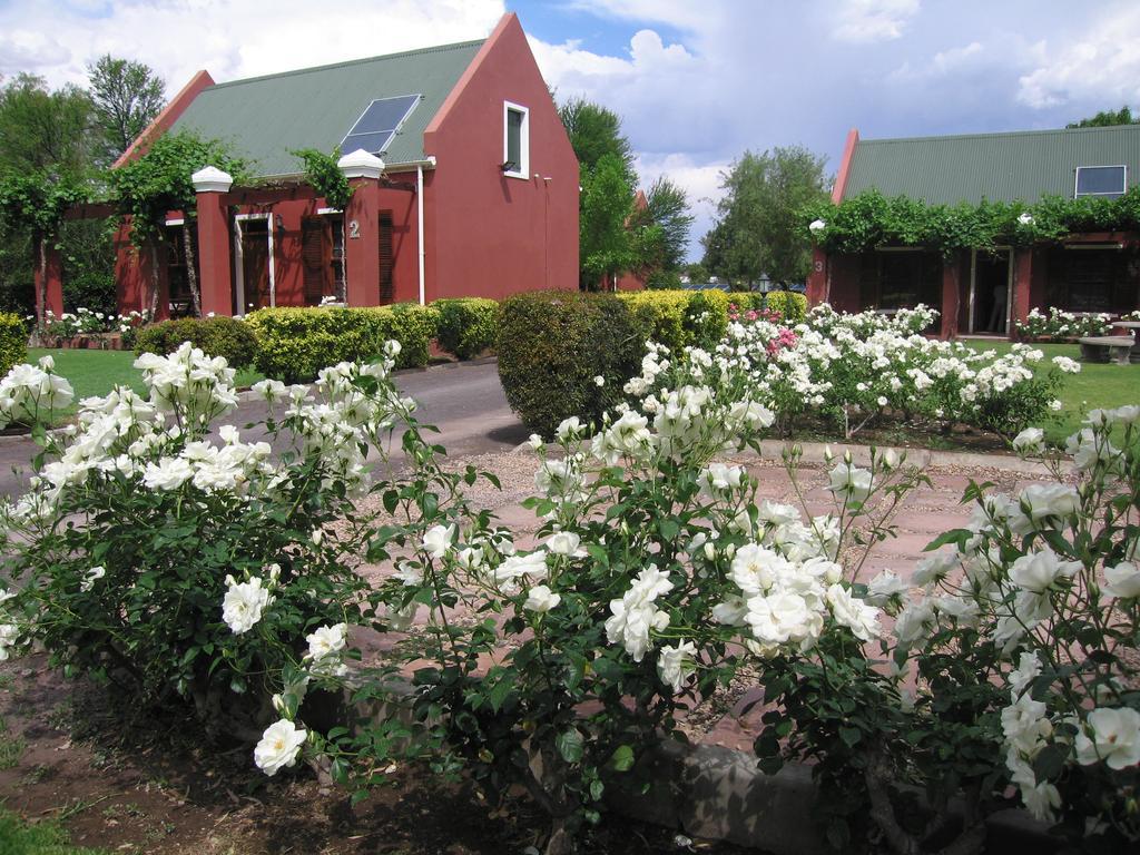 Beaufort Manor Country Lodge Beaufort West Bagian luar foto
