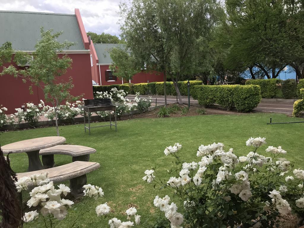Beaufort Manor Country Lodge Beaufort West Bagian luar foto